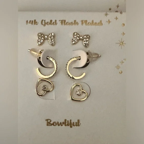 NWT Disney Cubic Zirconia Hoop and hearts, Crystal Bow Minnie Mouse Earring Set - Picture 2 of 7
